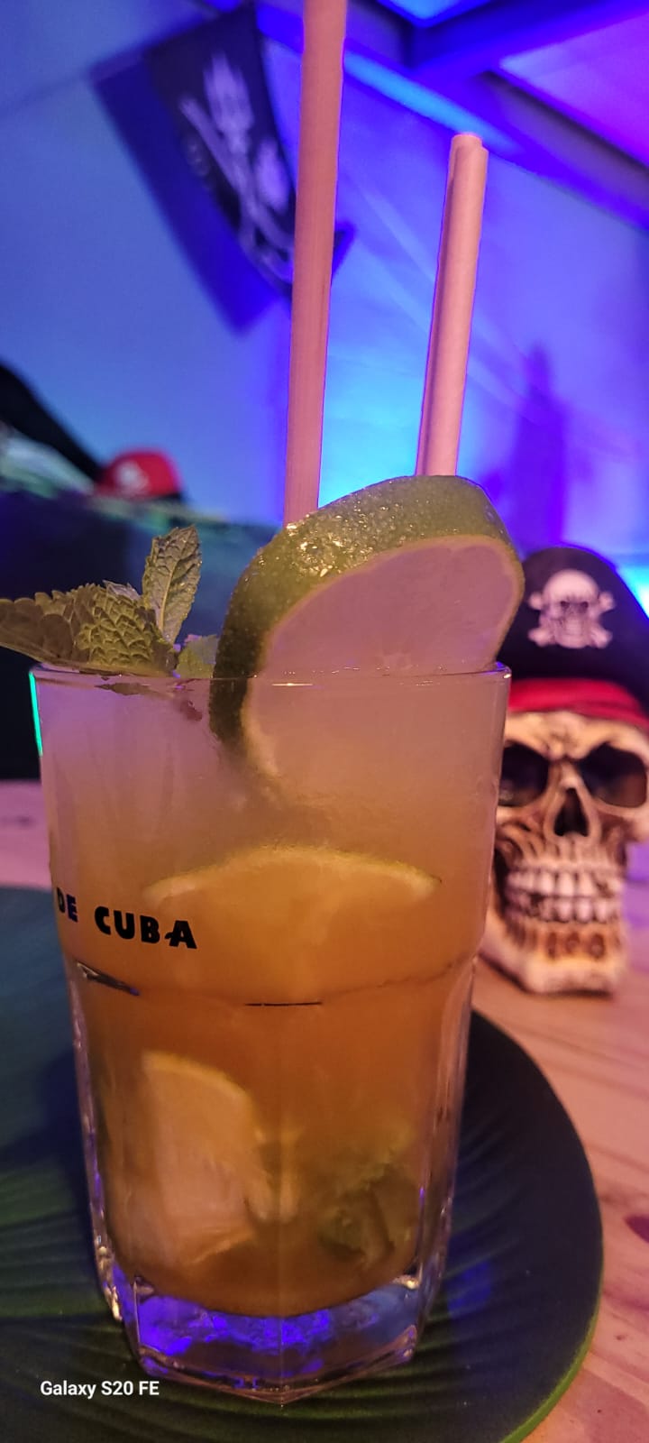 restaurant mandelieu-la-napoule-restaurant insolite cannes-location de salle theoule-sur-mer-resto nice-meilleur restaurant saint-raphael